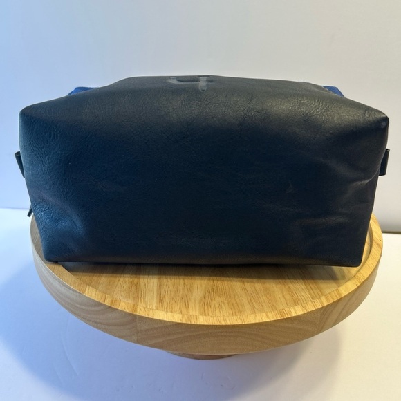 F H Wadsworth men’s toiletry bag blue canvas black leather Travel Bag 10”x4.5” - Picture 6 of 8